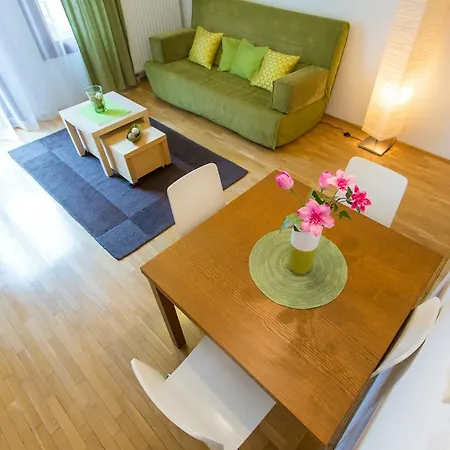 Apartament Colours *